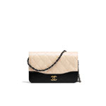 Chanel Wallet on chain A84389 Y61477 C0204