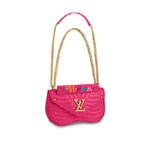 Louis Vuitton New Wave Chain Bag MM LV New Wave Leather M55020
