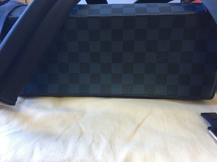 Louis Vuitton Newport Backpack N41586 review image #3